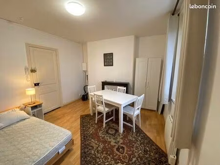 appartement 1 pièce 30 m²