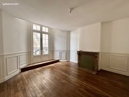 appartement 2 pièces 53 m²
