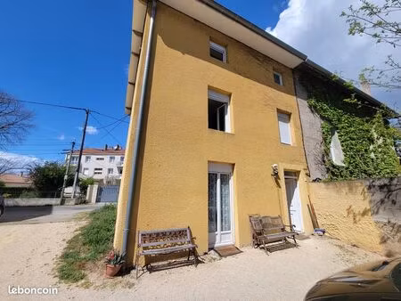 appartement 1 pièce 34 m²