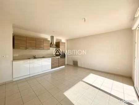 appartement 3 pièces 53 m²