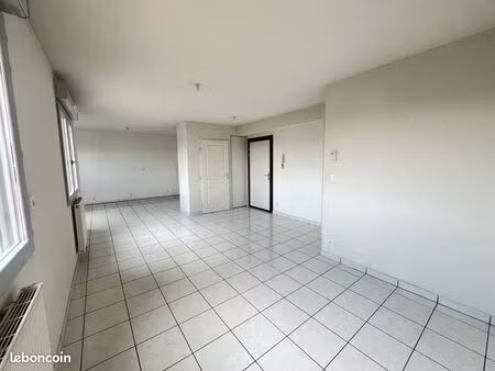 appartement 2 pièces 57 m²