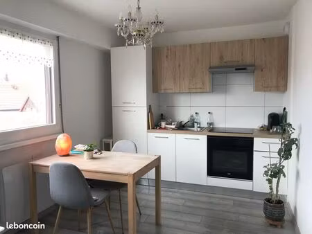 f1 avec balcon à benfeld