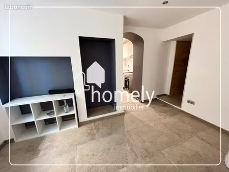 studio 1 pièce 33 m²