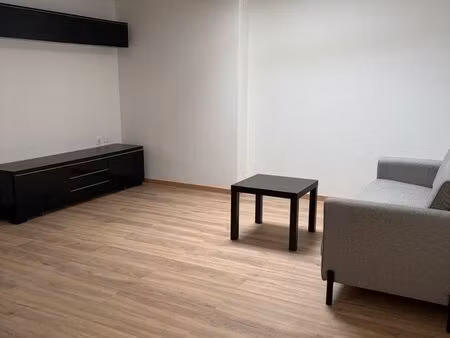 f2 à sotteville-lès-rouen