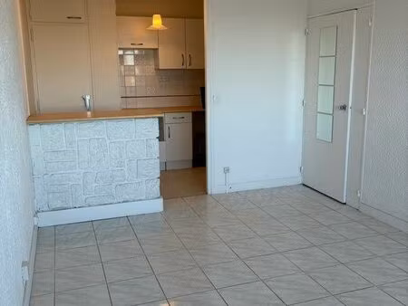 location appartement f2