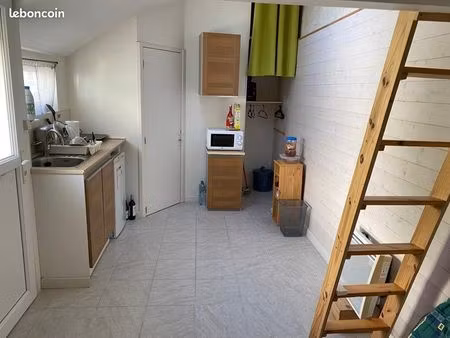 studio meublé 17m2 avec mezzanine
