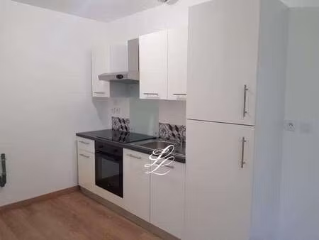 vente immeuble à la suze-sur-sarthe (72210) : à vendre / 140m² la suze-sur-sarthe