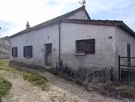maison d’habitation au coeur d’un petit hameau !