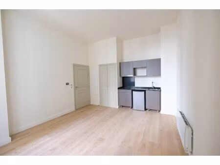 t1 15 place de l'hotel de ville