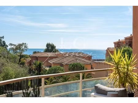 appartement luxe vue mer et plage à pied