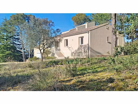 maison 6 pièces 103 m²  4/5 chambres   terrain 2 326 m²   quartier des charagons à bollène