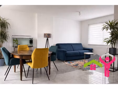 maison semi-mitoyenne avec garage