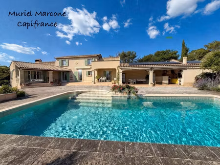 propriété à vendre lauris 7 pièce(s) 155m2 884 000€