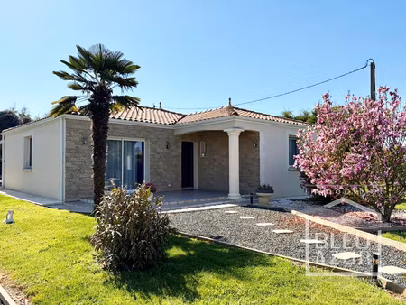 contemporaine de 104 m2 habitables