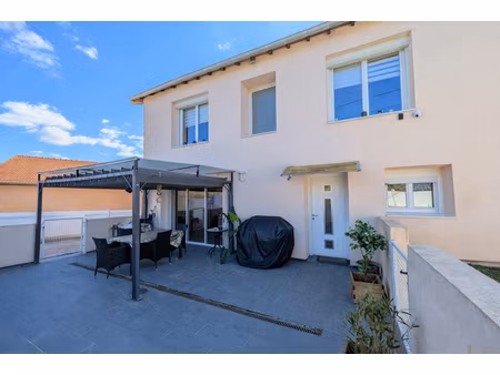 maison hauts de riorges 5 pièce(s) 142 m2