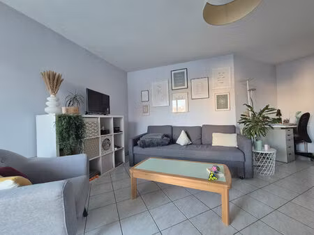 angers proche gare grand t2