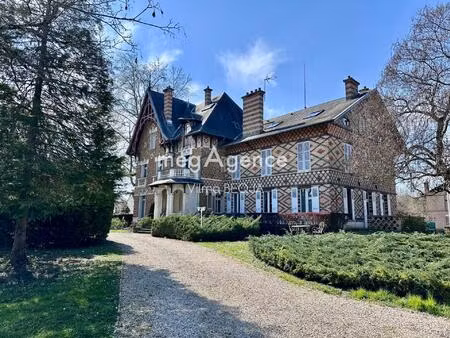 duplex meublé 131 m²