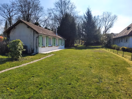 la frenaye petite maison independante