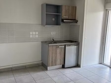 studio avec terrasse