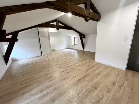 maison chevrieres 5 pièce(s) 95 m2