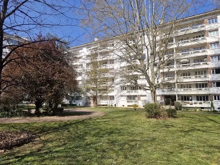 appartement 3 pièces - 67 m²