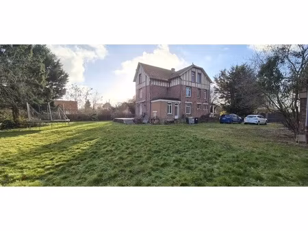 maison 10 pièces - 228 m²