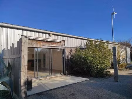 vente bureaux et commerces à villeneuve-en-retz (44580) : à vendre / 189m² villeneuve-en-r