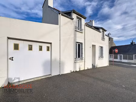 vente maison à lesneven (29260) : à vendre / 103m² lesneven