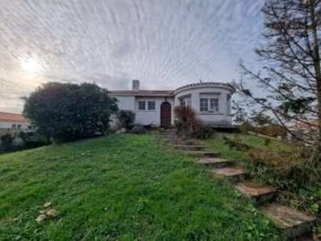 vente maison à saint-hilaire-de-riez (85270) : à vendre / 124m² saint-hilaire-de-riez