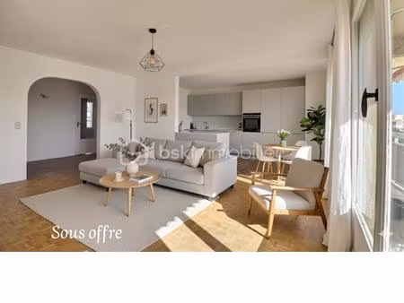 marseille 12ème - t3 80m² - vue exceptionnelle - place de stationnement - cave