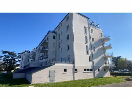 appartement 3 pièces - 82m² - résidence standing