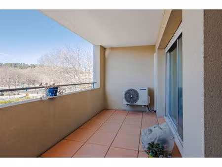 appartement vedene 3 pièce(s)