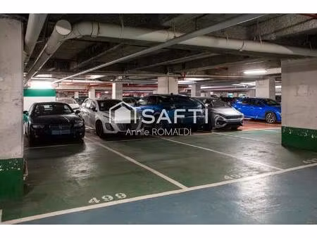 a ne pas rater : résidence très bien entretenue - parking sécurisé centre ville de suresne