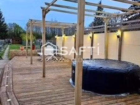 maison familiale lumineuse en centre-ville