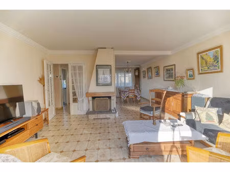 maison guyancourt 5 pièce(s) 125 m2