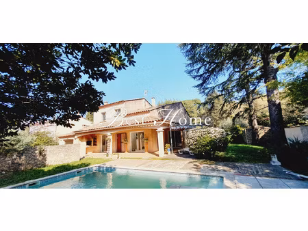 a vendre nîmes secteur sud est  vente maison de ville de ty