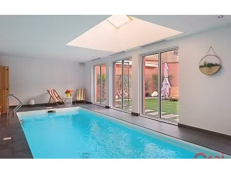 maison vichy 202.6 m² t-5 à vendre  686 400 €