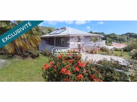 villa créole rare calme avec rendement immédiat