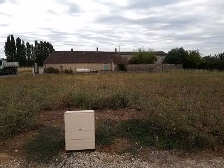 magnifique terrain plat contructible