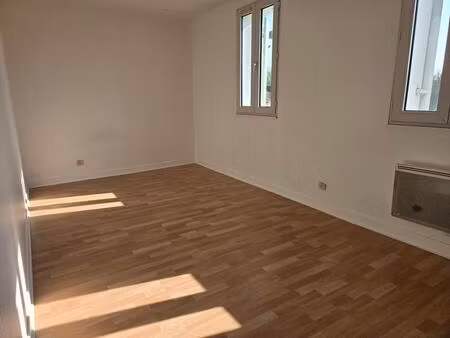 location appartement 2 pièces 60m² leognan 33850