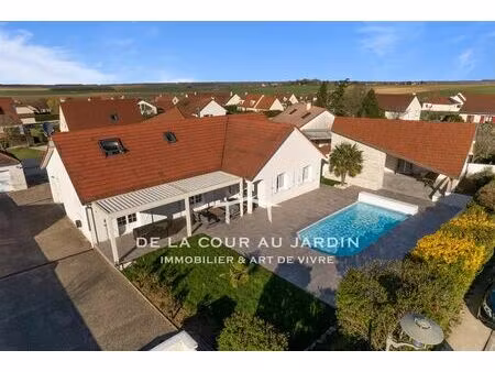 maison contemporaine avec piscine