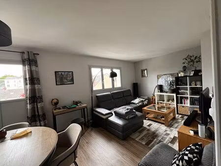 appartement 3 pièces 74 m² à louer bourges 18000 ? | era immobilier