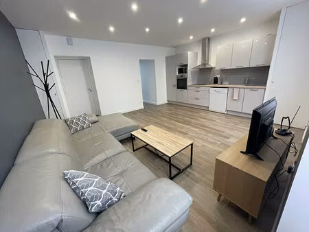 appartement 2 pièces 39 m² à louer rodez 12000 ? | era immobilier