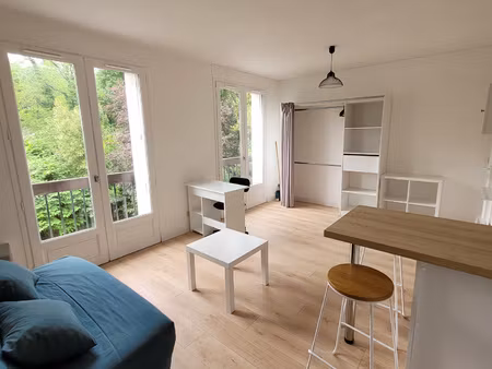 auch studio proche lycée pardailhan