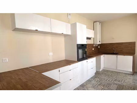 location appartement 3 pièces 59m²