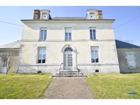 maison à vendre millancay 7 pièce(s) 219m2 299 900€