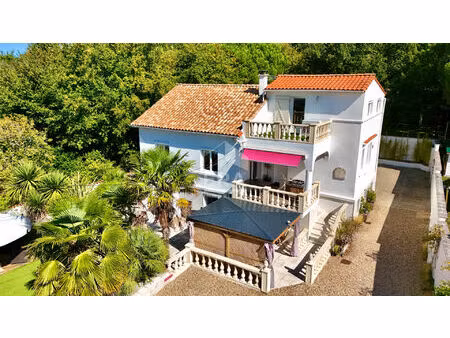 maison 7 pièces 173 m² à vendre / acheter saint-georges-de-didonne 17110 ? | era immobilie