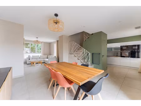 maison familiale villeurbanne – 6 pièces 150 m²