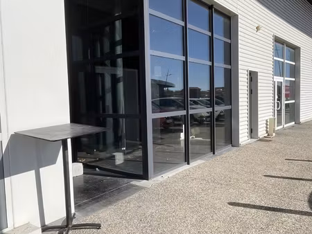 location local commercial 140m² portes les valence 26800