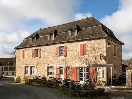 vente maison 12 pièces 350 m² à thégra (46500)  198 000 €
